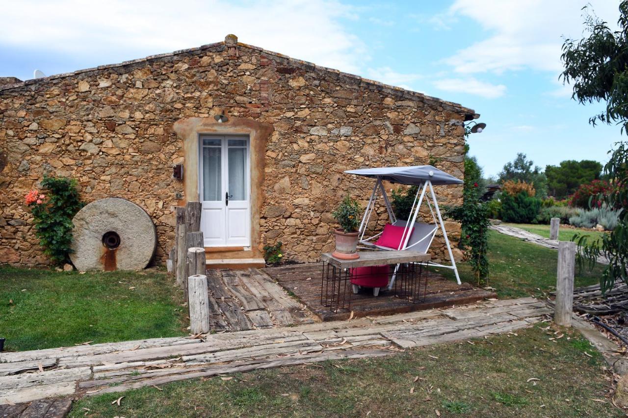 Bed and Breakfast Le Rondini Montras Экстерьер фото